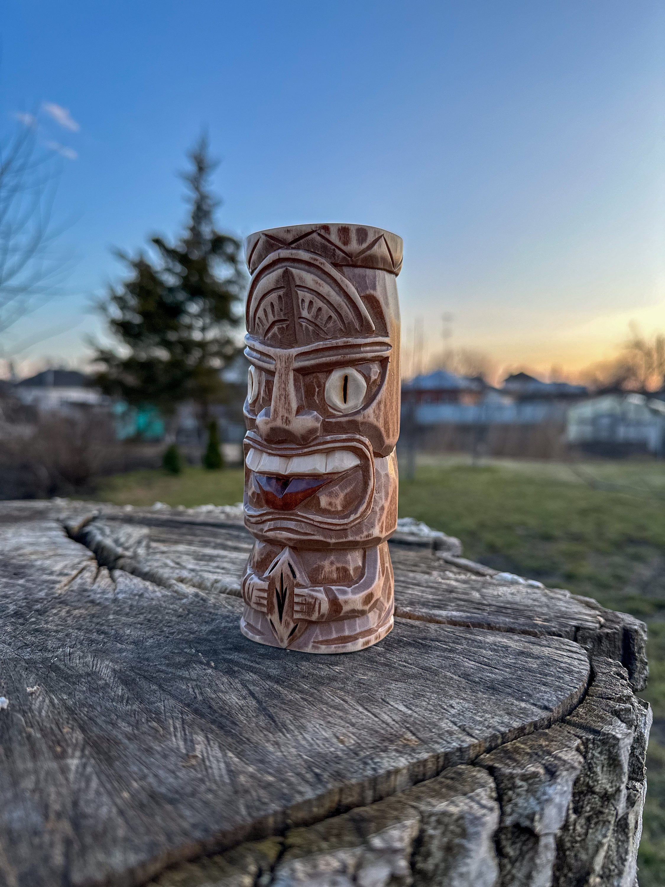 ミュージシャン llica - Tiki Totem Pole Statue ミュージシャン llica - Tiki Totem Pole Statue Stevenson