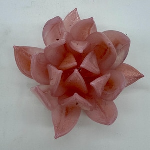 Hand Blown Glass: Pink Flower made by Emily Lamb