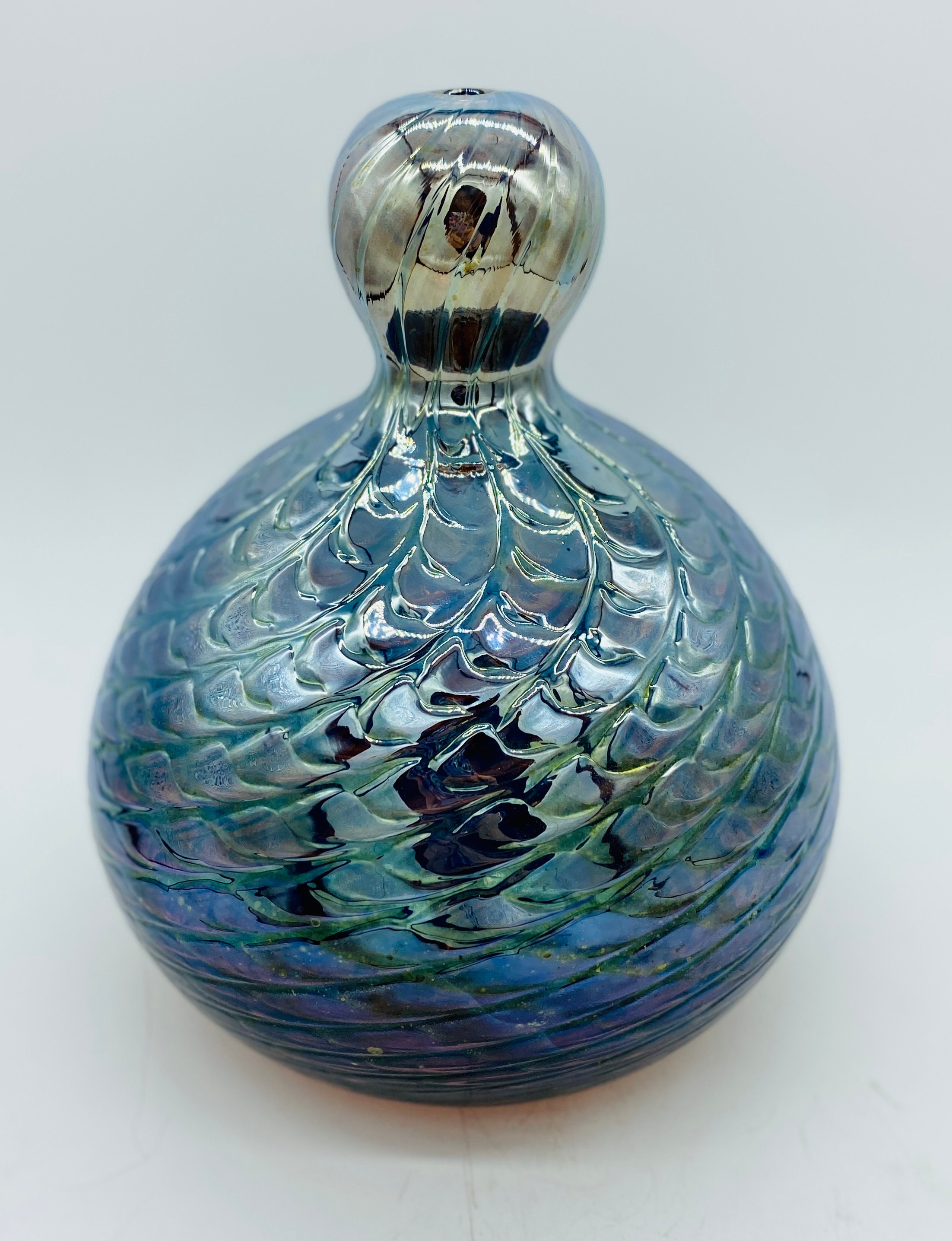 ルーマニア·ガラスの丸花瓶[小さな花束