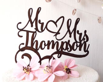Mr and Mrs wedding cake topper, personalized cake topper, custom cake topper, wooden cake topper, rustic cake topper, Mr & Mrs cake topper