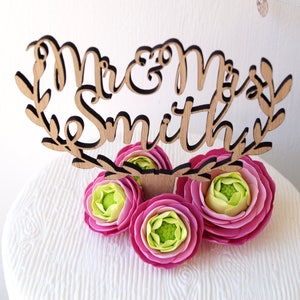 Wedding cake topper, Mr and Mrs personalized cake topper, rustic wedding cake topper, wooden cake topper, custom cake topper for wedding