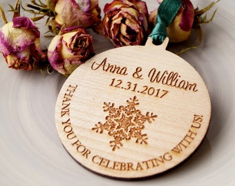 Wedding ornaments, wooden wedding favors, wooden ornaments, personalized ornaments, winter wedding favors, set of 25 pc