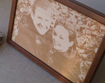 Cadeau d’anniversaire de mariage 5, photographie en bois gravé, gravure sur bois, cadeau anniversaire en bois, VOTRE photo de mariage sur bois