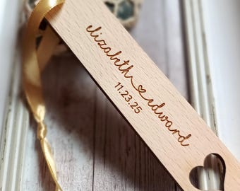 Marcapáginas de boda - Marcapáginas personalizados para regalar a invitados - Marcapáginas de fiesta - Marcapáginas de corazón - Marcapáginas de madera