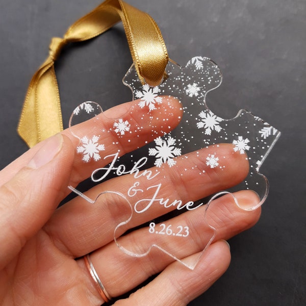 Puzzle piece winter wedding favors - clear acrylic puzzle piece with snowflake design - personalized puzzle piece - gifts for wedding guests