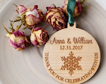 Personalized Wooden Wedding Ornaments, Winter Snowflake Favors (Set of 25)