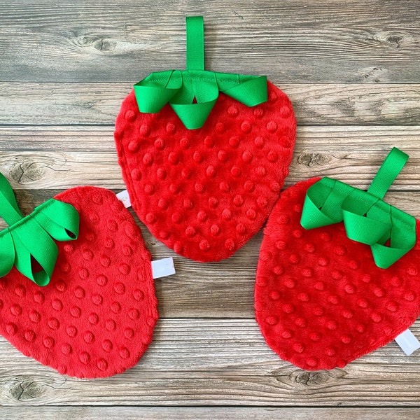 Plush Sensory Baby Crinkle Toy, Tagged Crinkle Paper Strawberry, Tummy Time, Baby Shower Gift, Baby Boy/Girl Gift , New Born Gift, 1st Toy