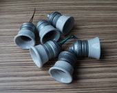 Set of 6 lamp sockets for E27 light bulb, white porcelain and brass aluminum alloy, vintage architectural salvage for lamps restoration