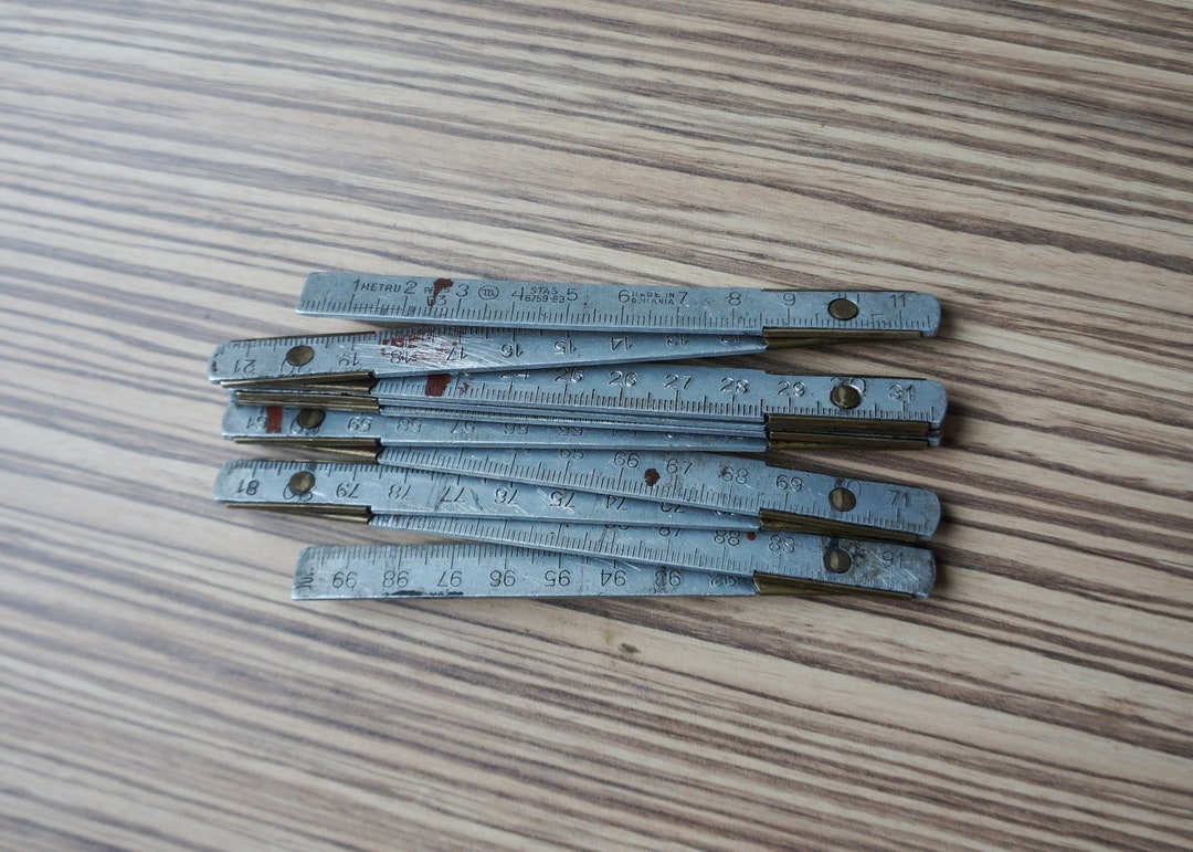 Metallic Folding Ruler, One Meter Long Articulating Measuring Stick ...