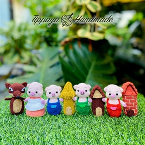 Crochet pattern of The Three Little Pigs finger puppets