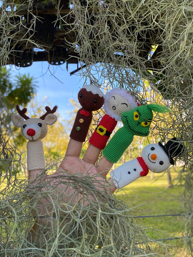 Crochet pattern of Christmas Finger Puppets Christmas Crochet Etsy