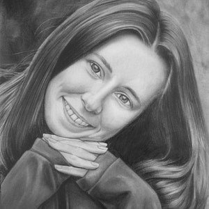 Ukraine Art Custom Portrait from Photo, Custom Portrait, Personalized Portrait, Portrait from Photo, Pencil Portrait, Pencil Drawing image 5