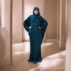 Bohemian emerald velvet Maxi Dress Plus Size, muslim Prayer dress, Dubai abaya Caftan, Boho dress,  Modern hijab Burqa
