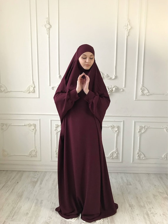 Maroon jilbab outlet
