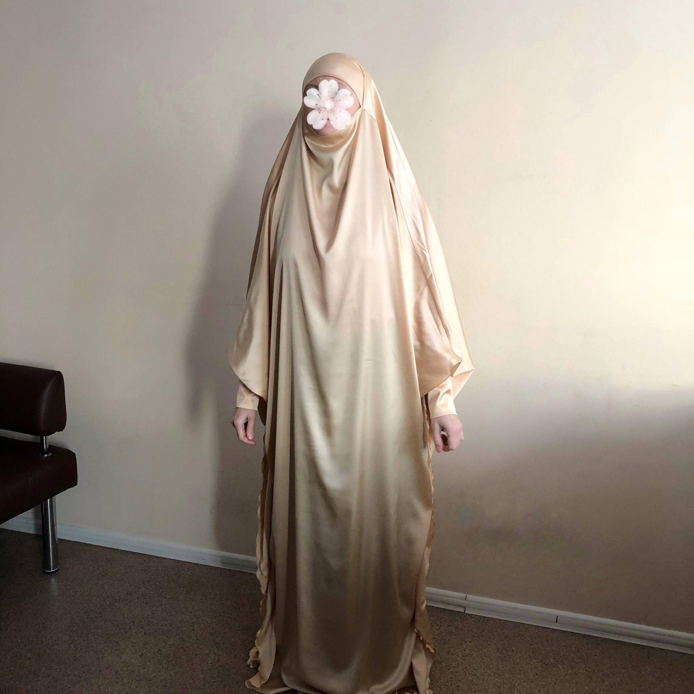 Long Silk Khimar, Muslim Dress, Wedding Abaya, Elegant Hijab - Etsy Denmark Long Silk Khimar, Muslim Dress, Wedding Abaya, Elegant Hijab - Etsy Denmark