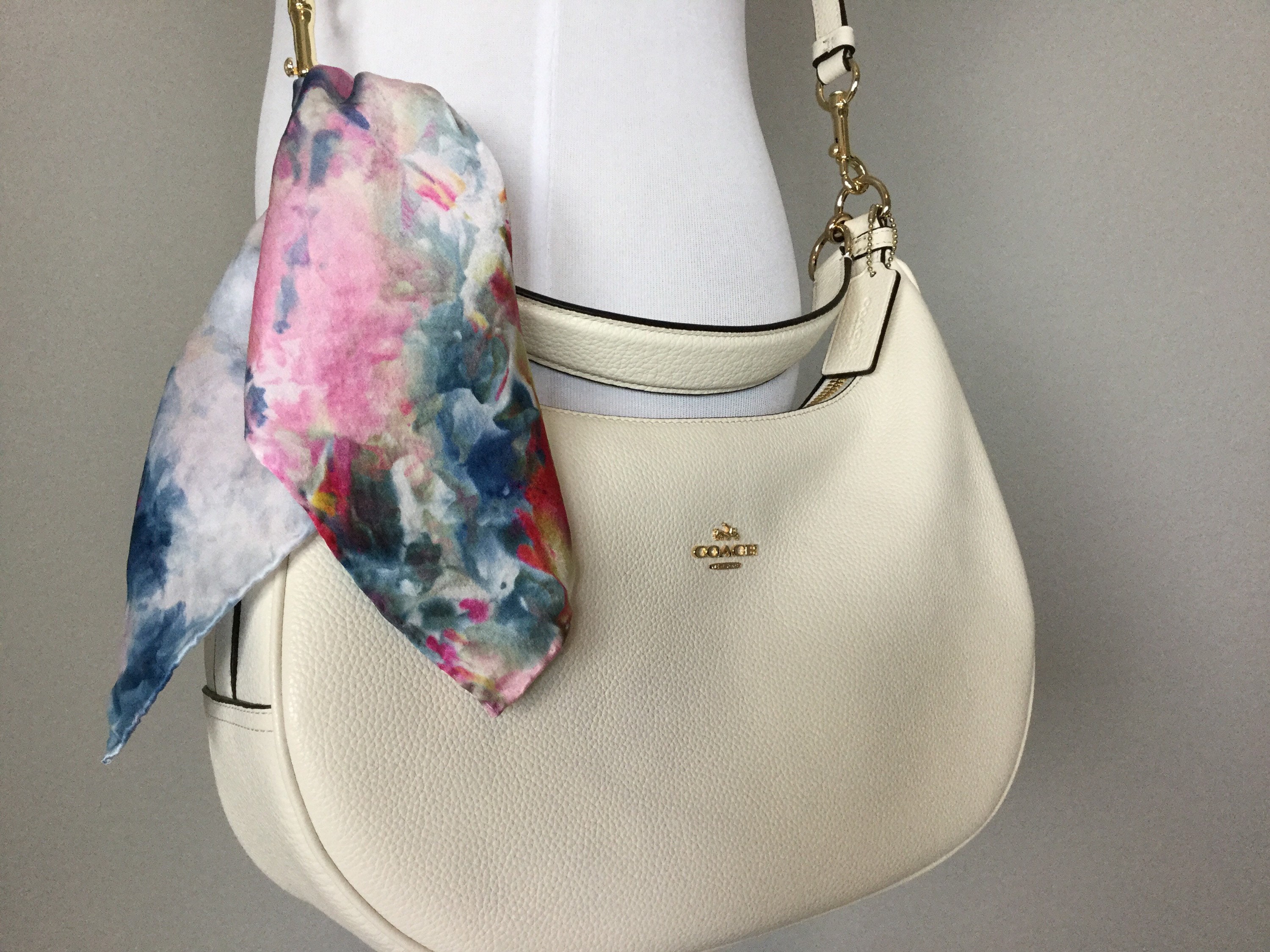luggage scarf