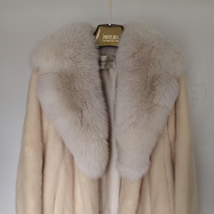 Womens Vintage Rovalia White Mink Coat Cream Fox Collar Size Large | Formal | The Emporium | Luxury