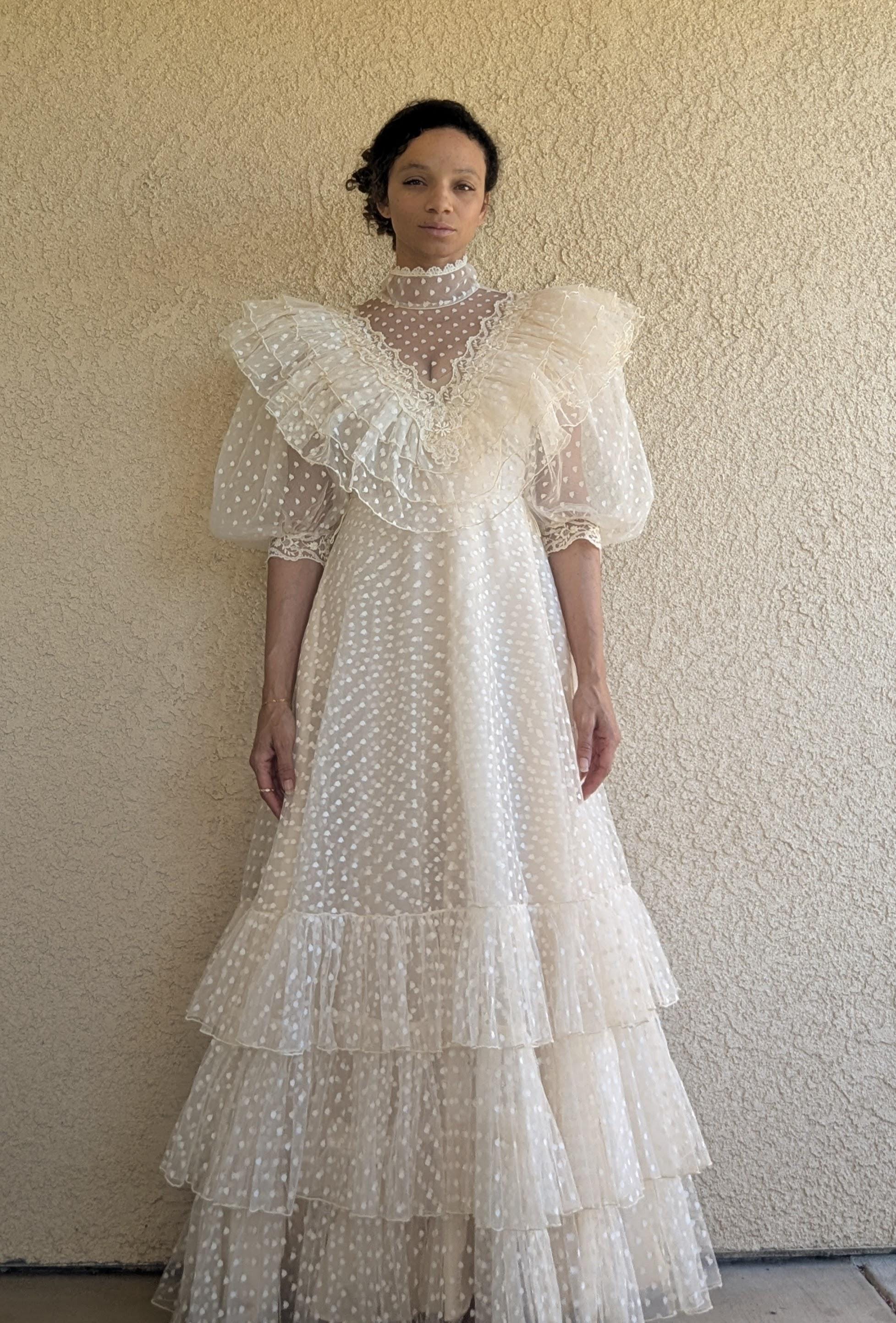 Vintage Lace Tiered Wedding Dress - Etsy