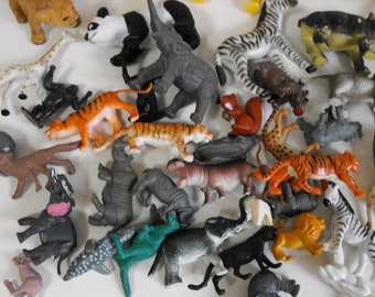 mini plastic animals bulk