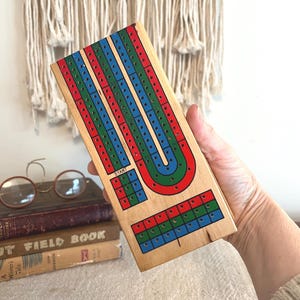 Tragbares klappbares Cribbage Board 3-Spur Score Board Pegs Klappbar Kompakt (3799)