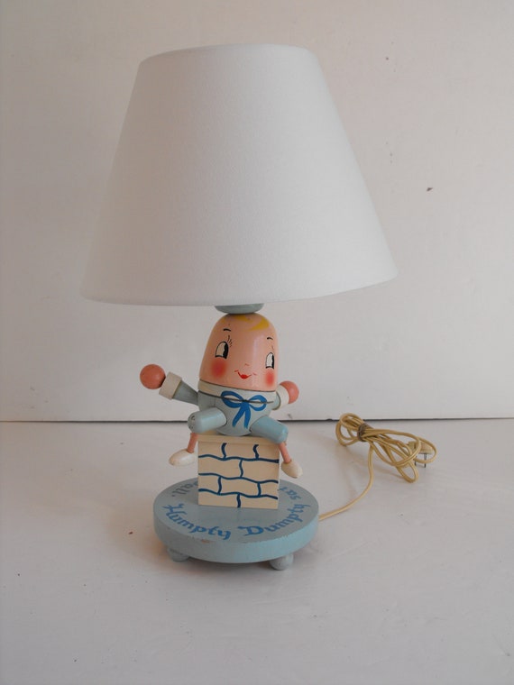 humpty dumpty lamp