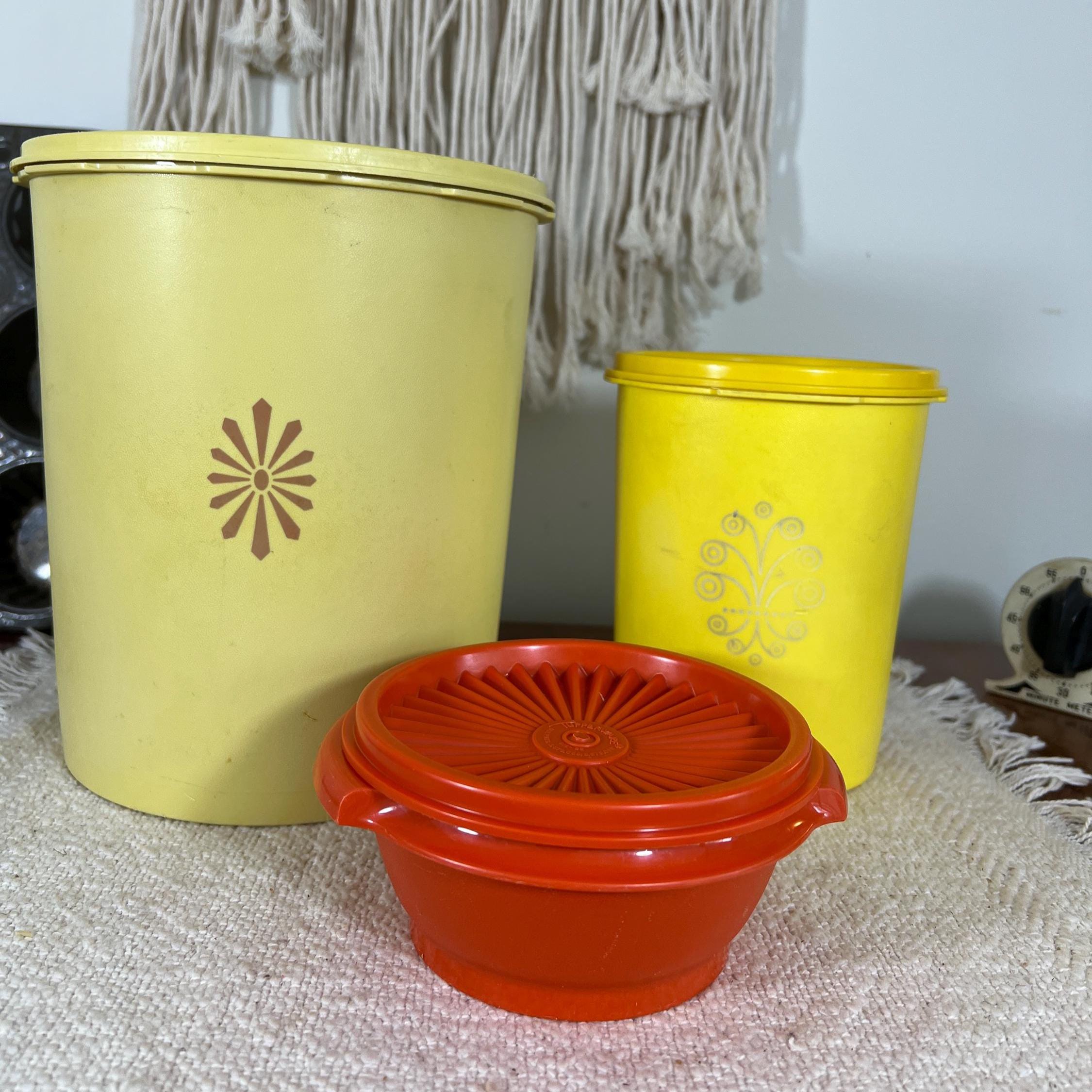 Tupperware 812 - Etsy 日本