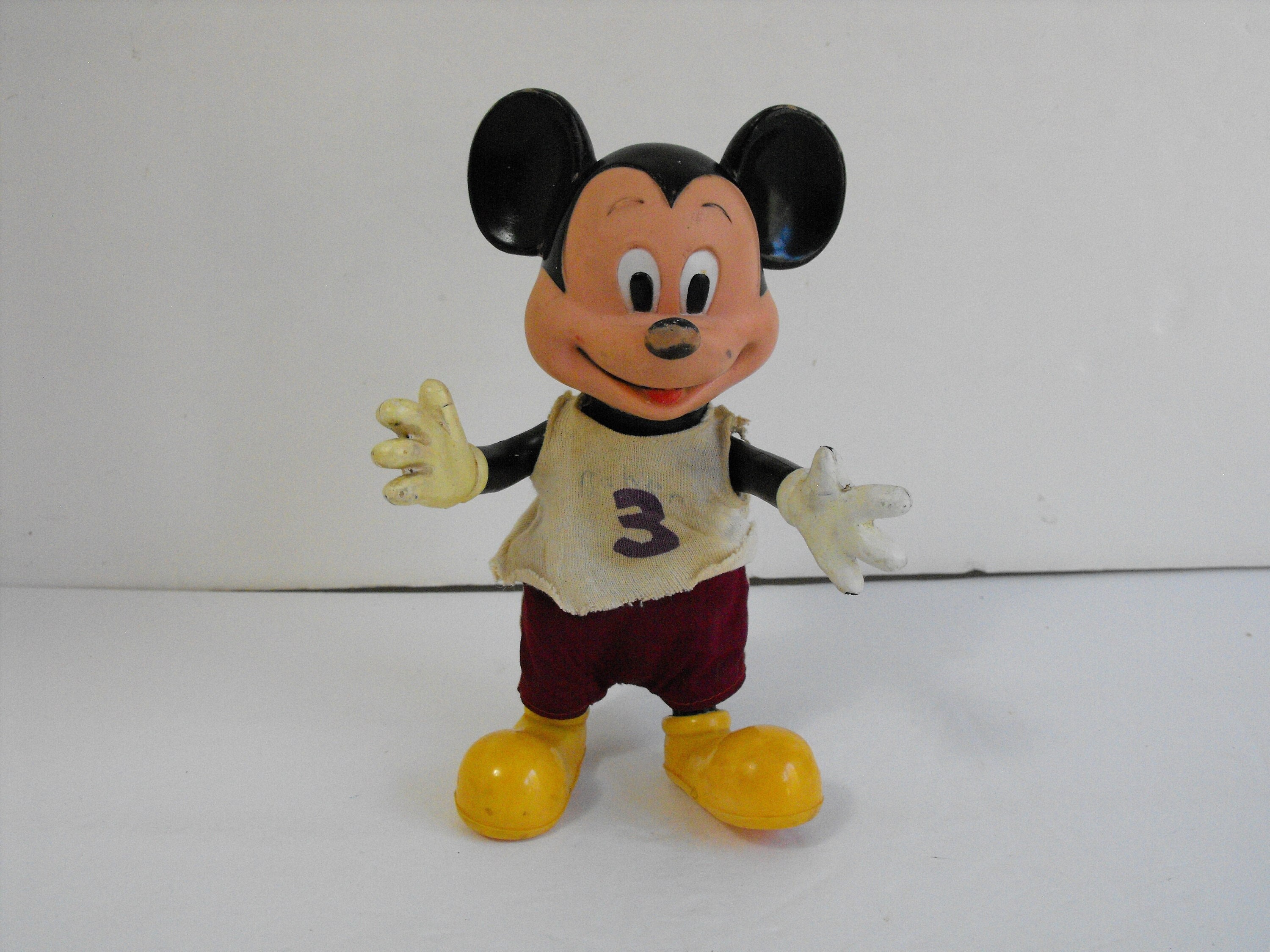 Muñeco mickey mouse plastico sale