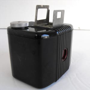 Kodak Baby Brownie Camera Circa 1930&#39;s     (3386)