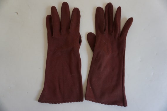 Brown Gloves Size 6-6-1/2    (3170) - image 2