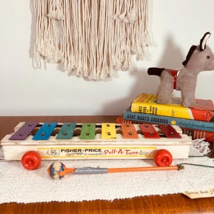 Fisher Price Pull-A-Tune Xylophone Musical Toy 1964-1978 Wood  (3267)