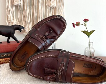 Vintage Johnston Murphy Aristocraft Tassel Loafers | Shell  display picture 1