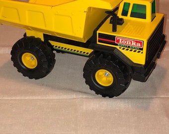 tonka toy crane truck