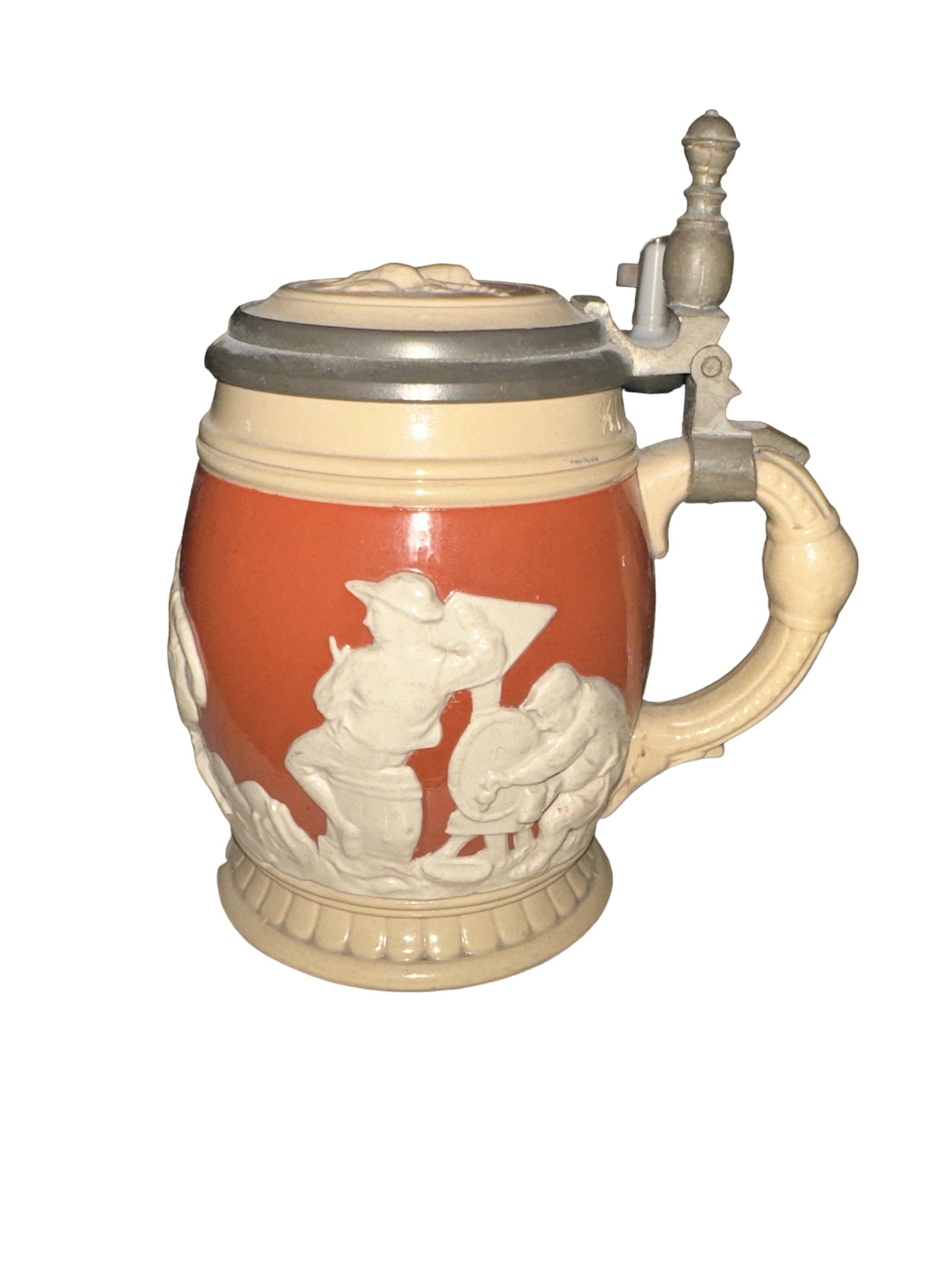 Two Mettlach steins, .25L, 2121, etched, inlaid lid mint