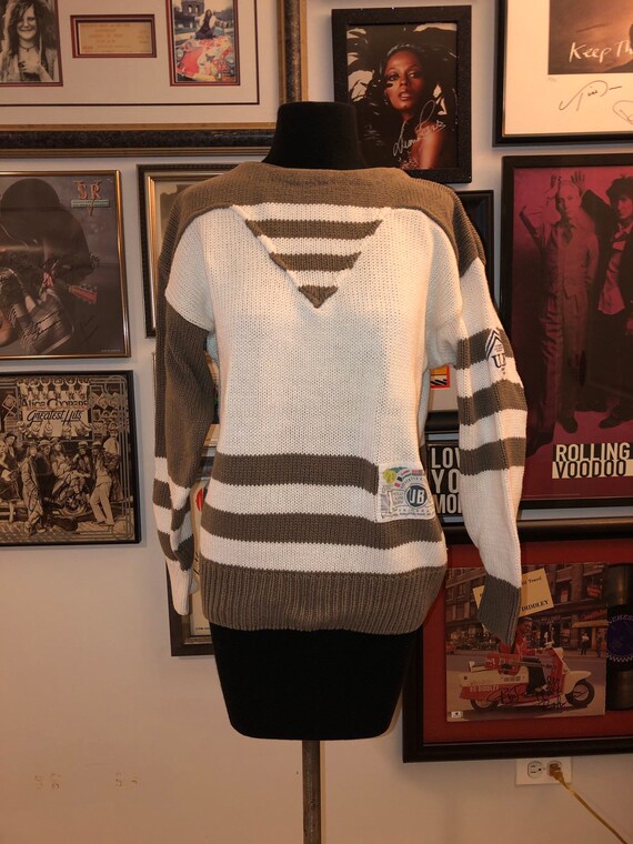 Crazy Cute Vintage 80 s Union Bay Valley Girl Taupe Cream Patch
