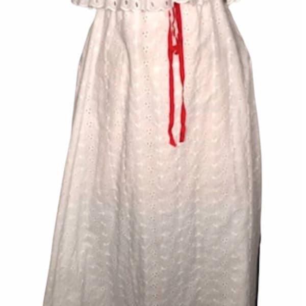 Vintage 70's Vicky Vaughn Junior White Ruffled Sleeveless Halter Boho Hippie Gypsy Maxi Ribbon Trim Haute Dress