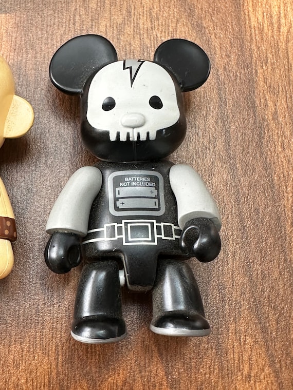 アメコミ TOY2R Qee KOZIK Nervous Cosmonaut Bear アメコミ TOY2R Qee KOZIK Nervous Cosmonaut Bear TOY2R Qee