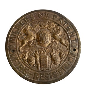 Vintage 1800’s Milner’s Patent Fire Resist Inc Victorian Coat Of Arms 212 Brass Heavy Safe Plaque Badge Emblem