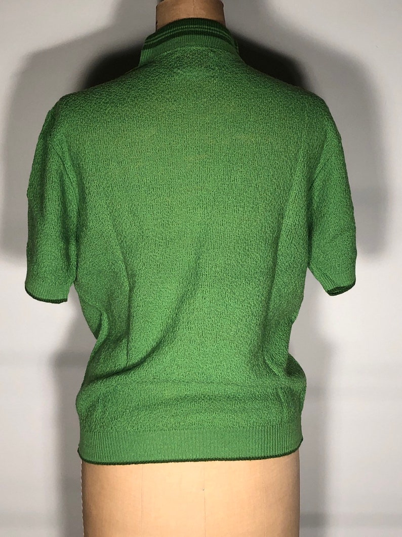 Vintage 60/'s Dunbarton by Jewel Avacado Green Acrylic High Colar Short Sleeve Groovy Go-Go Mod Sweater Top Shirt Med