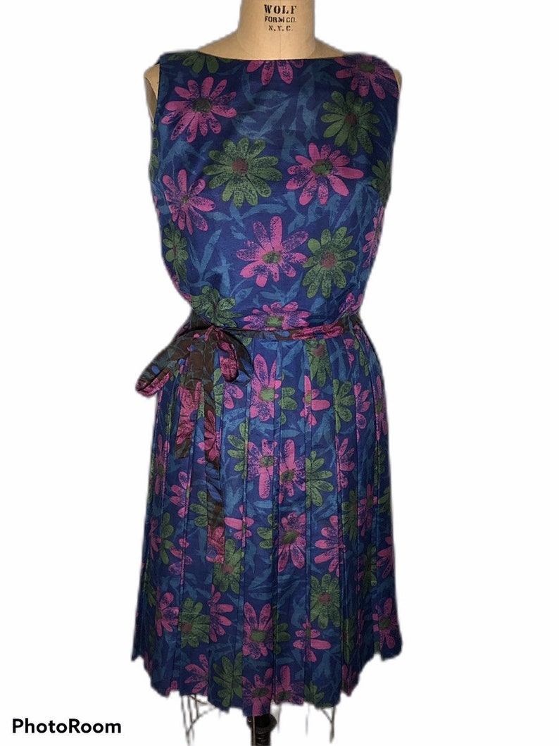 Vintage 50\u2019s Home Made Floral Button Back Zip Mrs Maisel Midi Sleeveless Dress