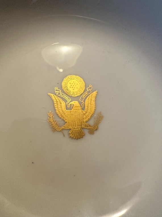 Vintage 90's Pickard Gold Painted Stamped Great Presidential