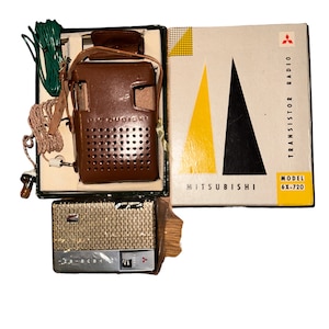 Vintage 60’s Mitsubishi 6X-720 Transistor Radio Original Box Complete Unused In Shrink With Case