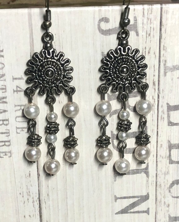 Silvertone Pearl Dangle Earrings - image 3