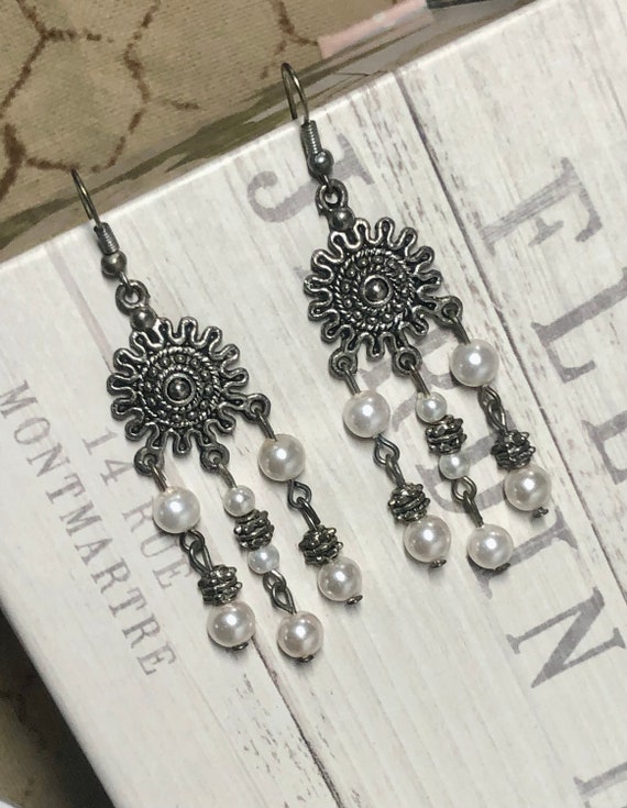 Silvertone Pearl Dangle Earrings - image 2