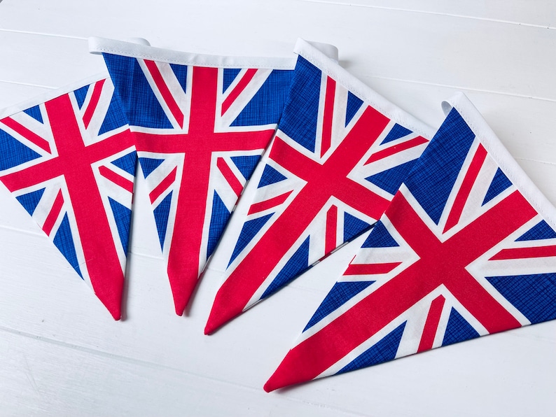 Union Jack,Platinum Jubilee vintage bunting.Red, blue and white garland.Perfect hanging for street party, celebration, event or display 