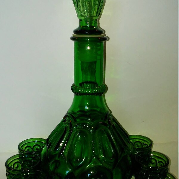 Ensemble de carafe en verre vintage vert