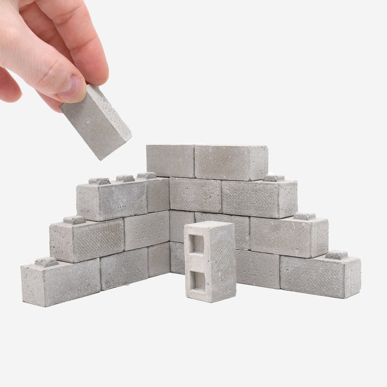 1:12 Scale Construct-a-Block Pallet 50pk Desk Decor Gift Pallet Coaster | Miniature Cinder Blocks Building Blocks