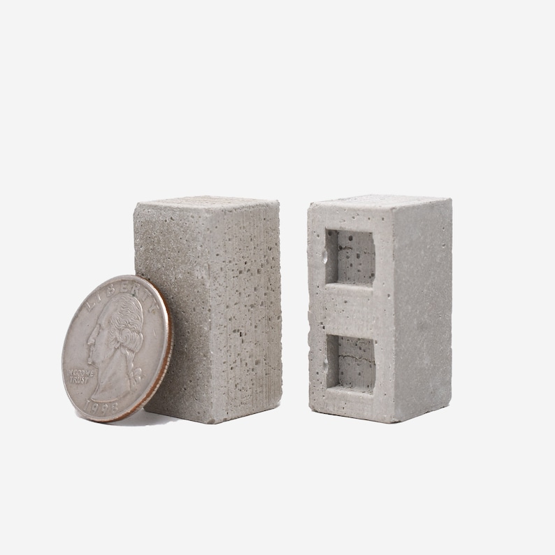 1:12 Scale Construct-a-Block Pallet 50pk Desk Decor Gift Pallet Coaster | Miniature Cinder Blocks Building Blocks