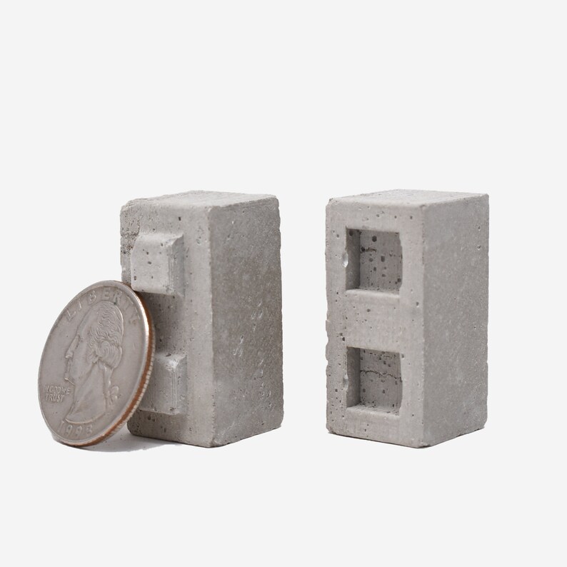 1:12 Scale Construct-a-Block Pallet 50pk Desk Decor Gift Pallet Coaster | Miniature Cinder Blocks Building Blocks