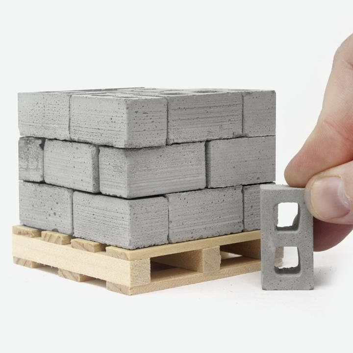 1:12 Scale Mini Construct-A-Block Concrete Blocks on Pallet (24pk)