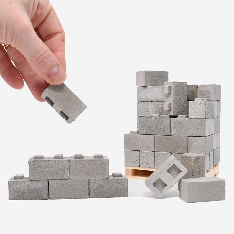 1:12 Scale Construct-a-Block Pallet 50pk Desk Decor Gift Pallet Coaster | Miniature Cinder Blocks Building Blocks